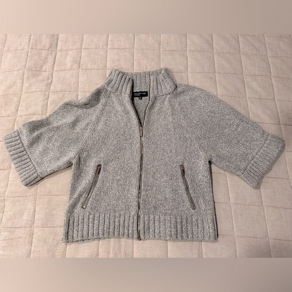 Jones New York wide arm zipper knit sweater